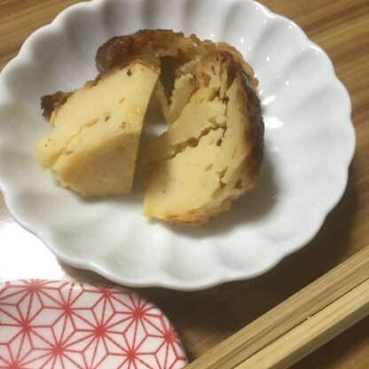 はしっこを小さく切って、お酒のおつまみにしてみました(^-^)
焼いてしばらくおいたら味が熟成した感じがしておいしかったです！
また作りたいなぁ〜